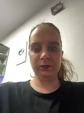 LadyChantale online show from 2, 4, 2026