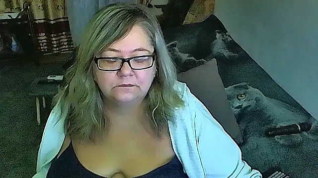 Snapshot of sex2 chatting on 18, 11, 2025 sex2 online show from 18, 11, 2025