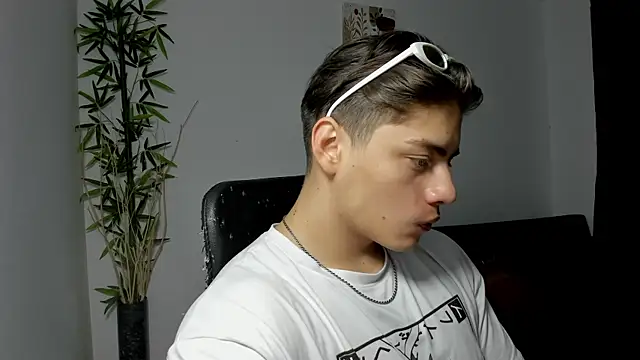 Giordano Russo online show from 3, 3, 2025