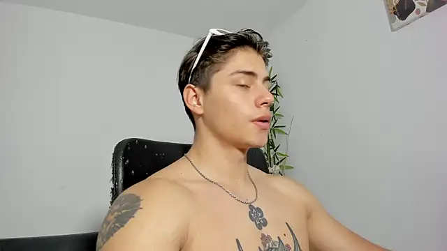 Giordano Russo online show from 16, 3, 2025