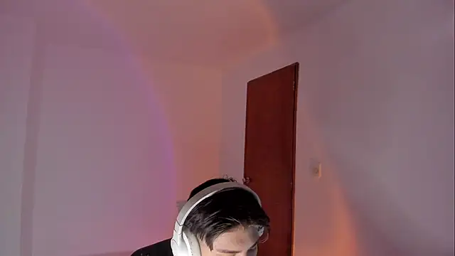 Snapshot of Giordano_Russo chatting on 6, 1, 2026 Giordano Russo online show from 6, 1, 2026