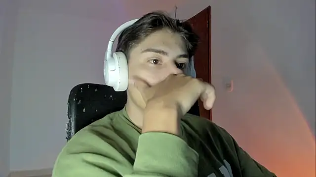 Snapshot of Giordano_Russo chatting on 13, 1, 2026 Giordano Russo online show from 13, 1, 2026