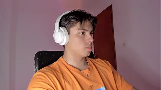 Snapshot of Giordano_Russo chatting on 13, 2, 2026 Giordano Russo online show from 13, 2, 2026