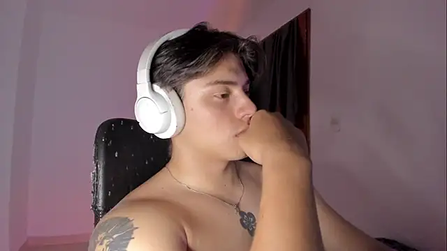 Snapshot of Giordano_Russo chatting on 18, 2, 2026 Giordano Russo online show from 18, 2, 2026