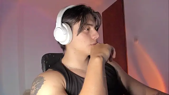 Snapshot of Giordano_Russo chatting on 1, 4, 2026 Giordano Russo online show from 1, 4, 2026