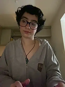 Snapshot of _Lunnaa_ chatting on 1, 4, 2026 Lunnaa online show from 1, 4, 2026