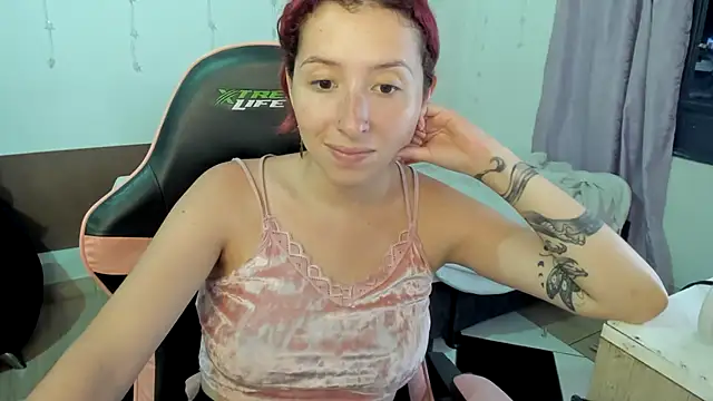 Snapshot of Ginger_Sweetty chatting on 7, 2, 2025 Ginger Sweetty online show from 7, 2, 2025