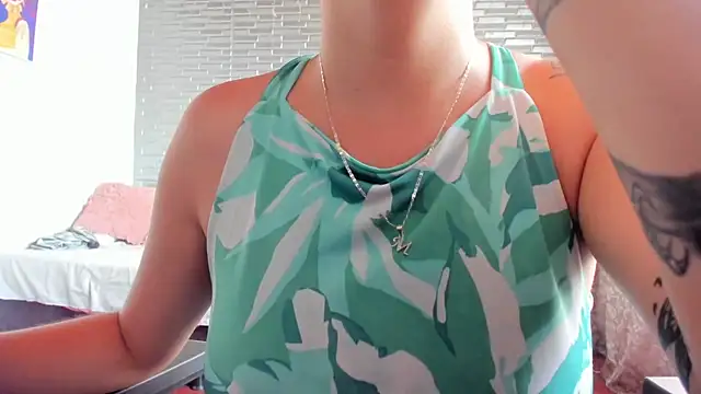 Ginger Sweetty online show from 14, 4, 2026