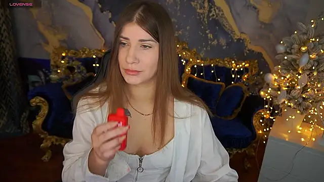 Snapshot of CassandraGood chatting on 3, 2, 2026 CassandraGood online show from 3, 2, 2026