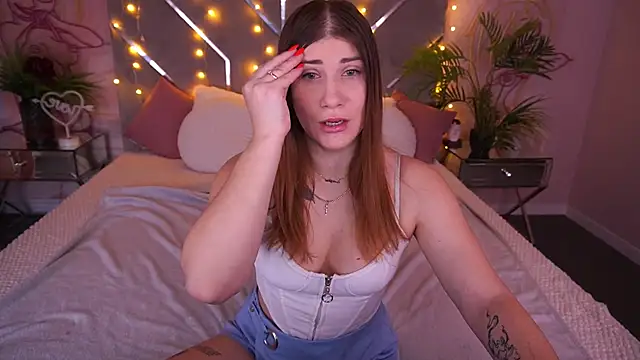 Snapshot of CassandraGood chatting on 3, 3, 2026 CassandraGood online show from 3, 3, 2026