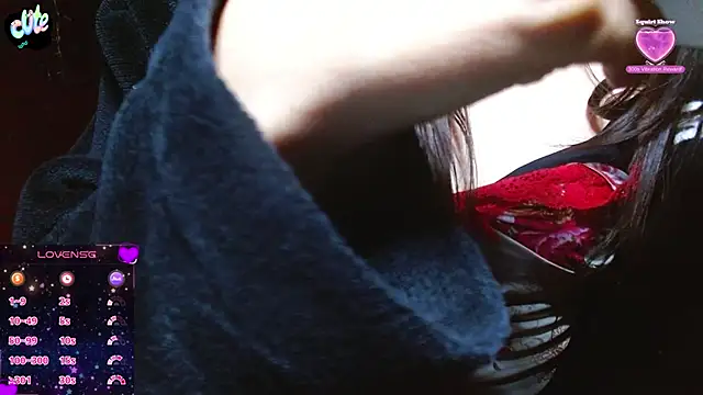 Snapshot of MidoriQuiinn chatting on 10, 1, 2026 MidoriQuiinn online show from 10, 1, 2026