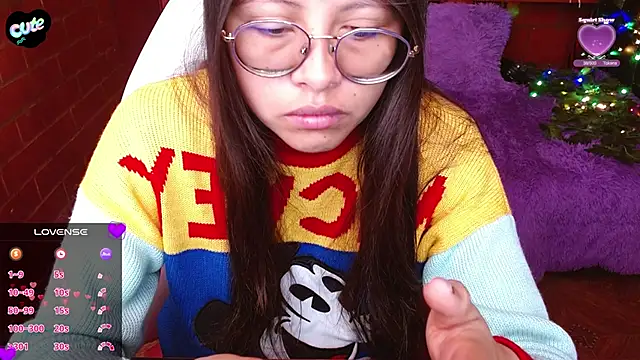 Snapshot of MidoriQuiinn chatting on 5, 2, 2026 MidoriQuiinn online show from 5, 2, 2026