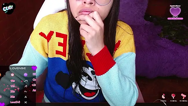 Snapshot of MidoriQuiinn chatting on 6, 2, 2026 MidoriQuiinn online show from 6, 2, 2026