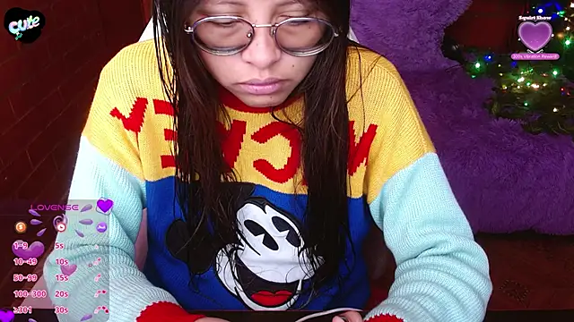 Snapshot of MidoriQuiinn chatting on 9, 2, 2026 MidoriQuiinn online show from 9, 2, 2026