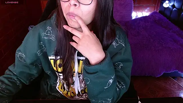 Snapshot of MidoriQuiinn chatting on 26, 2, 2026 MidoriQuiinn online show from 26, 2, 2026