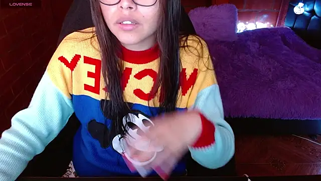 Snapshot of MidoriQuiinn chatting on 4, 3, 2026 MidoriQuiinn online show from 4, 3, 2026