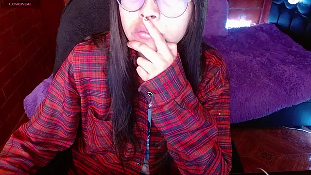 Snapshot of MidoriQuiinn chatting on 21, 3, 2026 MidoriQuiinn online show from 21, 3, 2026