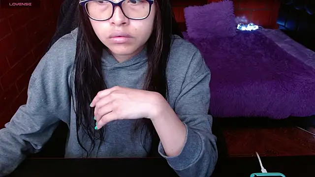 MidoriQuiinn online show from 27, 7, 2026