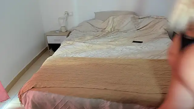 Snapshot of MariaMeir chatting on 21, 11, 2025 MariaMeir online show from 21, 11, 2025