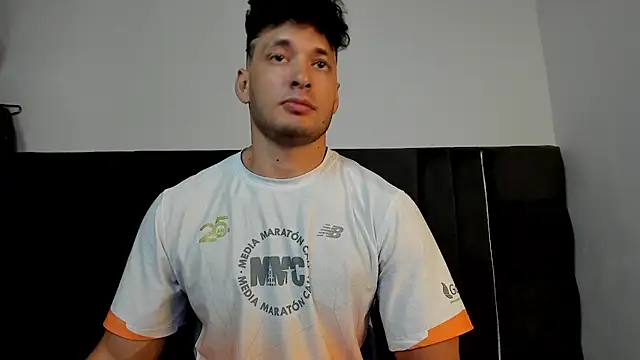 Snapshot of alejandro__2 chatting on 3, 3, 2026 alejandro 2 online show from 3, 3, 2026