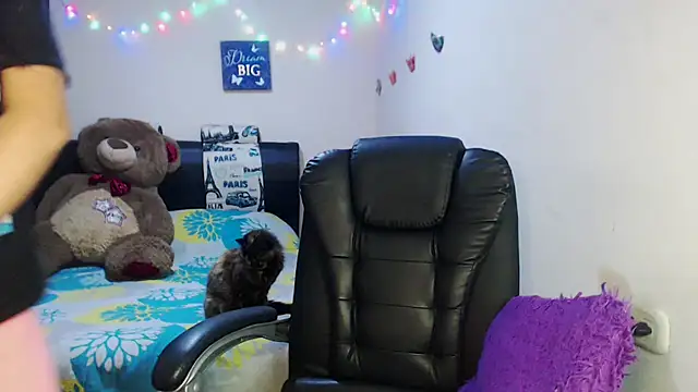 sahtlove1 online show from 4, 11, 2025