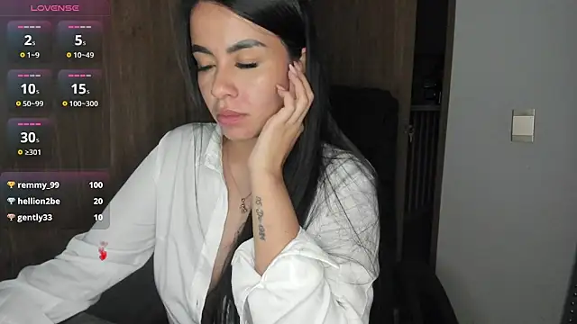 Snapshot of keyn_laurent_1 chatting on 25, 12, 2024 keyn laurent 1 online show from 25, 12, 2024