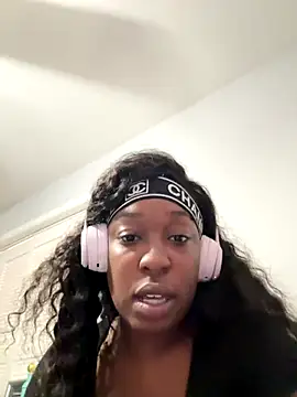 tokyopetitexx online show from 27, 10, 2025