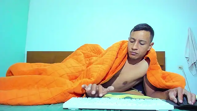 Snapshot of Maik_James chatting on 5, 4, 2026 Maik James online show from 5, 4, 2026