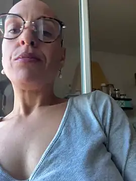Snapshot of emprexkala chatting on 28, 1, 2025 emprexkala online show from 28, 1, 2025