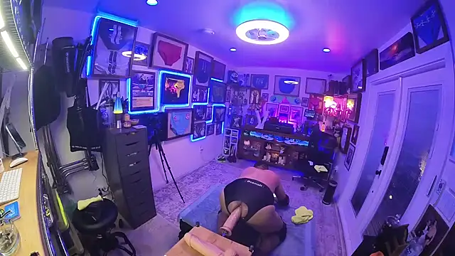 Snapshot of Briefs_bud chatting on 14, 2, 2025 Briefs bud online show from 14, 2, 2025