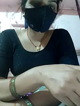 Snapshot of Your_chahat chatting on 4, 3, 2025 Your chahat online show from 4, 3, 2025