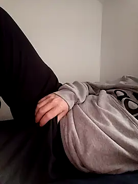 ScalicHat69 online show from 3, 2, 2026