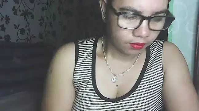 Snapshot of lovely_samxxx24 chatting on 25, 2, 2025 lovely samxxx24 online show from 25, 2, 2025