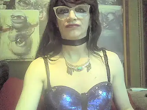 Snapshot of TheBlackWtch chatting on 5, 7, 2026 TheBlackWtch online show from 5, 7, 2026