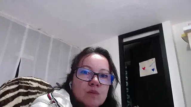 Snapshot of Sonialorens_ chatting on 1, 2, 2025 Sonialorens  online show from 1, 2, 2025