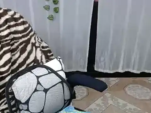 Snapshot of Sonialorens_ chatting on 11, 2, 2025 Sonialorens  online show from 11, 2, 2025