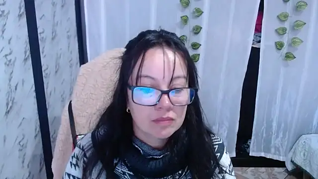 Snapshot of Sonialorens_ chatting on 28, 2, 2025 Sonialorens  online show from 28, 2, 2025