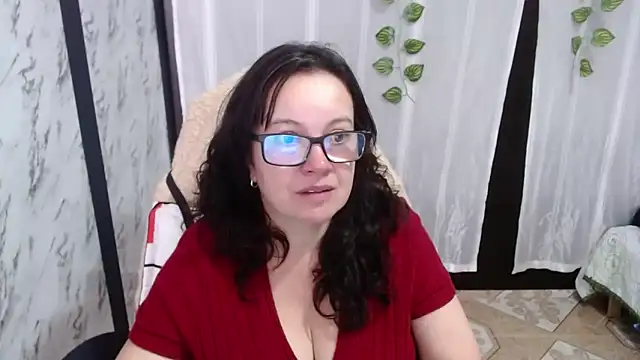 Snapshot of Sonialorens_ chatting on 6, 3, 2025 Sonialorens  online show from 6, 3, 2025