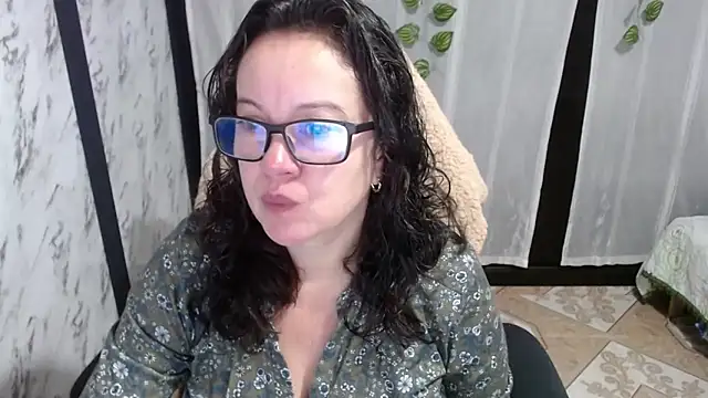 Snapshot of Sonialorens_ chatting on 14, 3, 2025 Sonialorens  online show from 14, 3, 2025