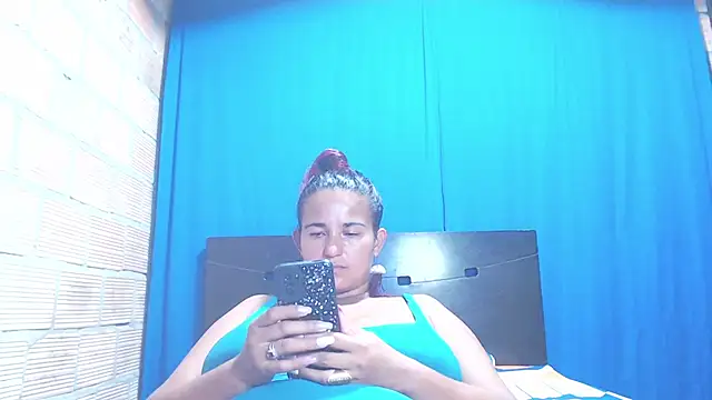 isabella dirty69 online show from 16, 1, 2025