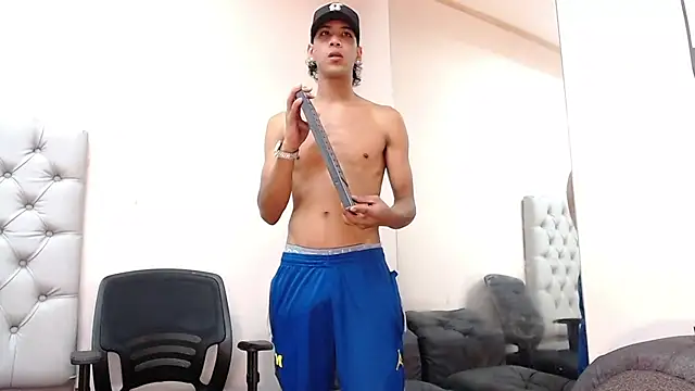 Snapshot of Robert_Kingg chatting on 23, 5, 2026 Robert Kingg online show from 23, 5, 2026