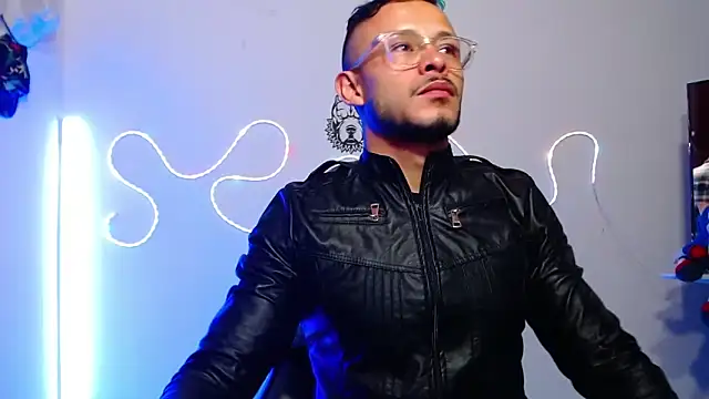 sebastian horny online show from 11, 10, 2025