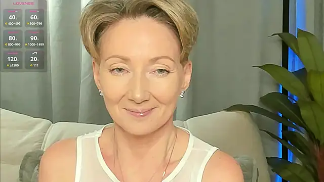 Snapshot of AkexandraFix chatting on 3, 3, 2026 AkexandraFix online show from 3, 3, 2026