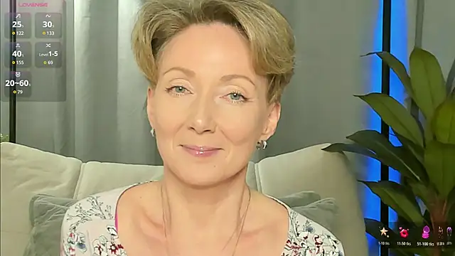 Snapshot of AkexandraFix chatting on 13, 3, 2026 AkexandraFix online show from 13, 3, 2026