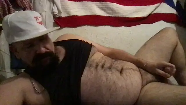 Snapshot of madmaxmiami chatting on 4, 6, 2026 madmaxmiami online show from 4, 6, 2026
