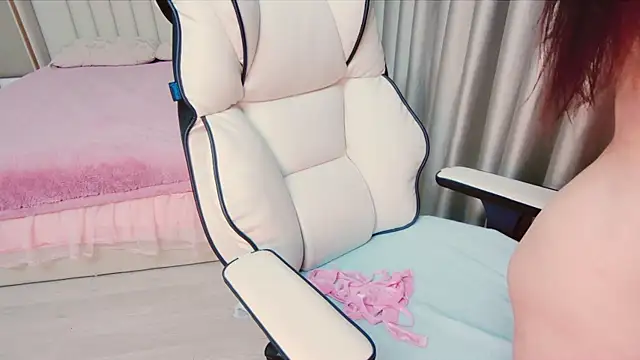 Snapshot of Girl__Funny chatting on 26, 12, 2024 Girl  Funny online show from 26, 12, 2024