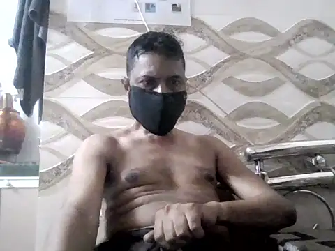 Snapshot of desi_llund chatting on 7, 5, 2026 desi llund online show from 7, 5, 2026