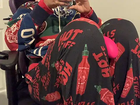 RylHoneyy online show from 11, 12, 2024