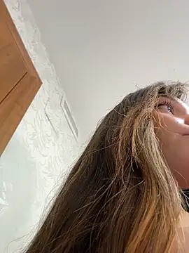 Snapshot of xGabrielaLopex chatting on 1, 5, 2026 xGabrielaLopex online show from 1, 5, 2026