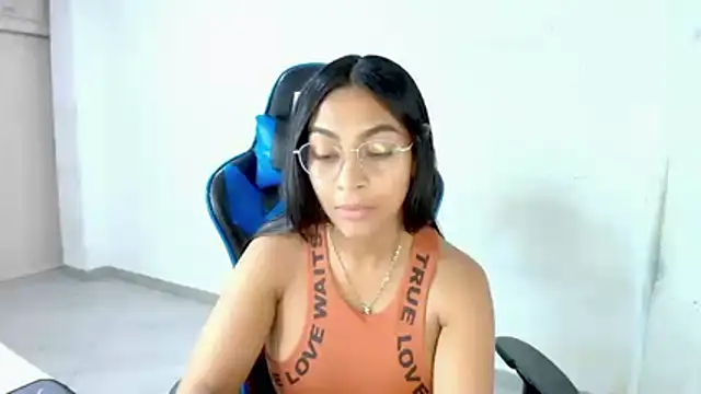 Snapshot of sophiax-x chatting on 17, 2, 2026 sophiax-x online show from 17, 2, 2026